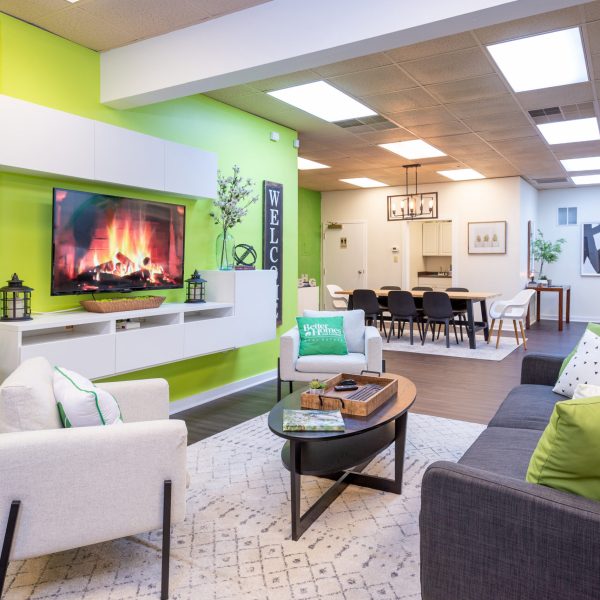 View More: https://amberlrichardsphotography.pass.us/bhgrevbofficegallery