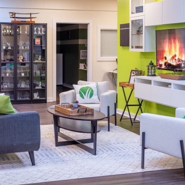 View More: https://amberlrichardsphotography.pass.us/bhgrevbofficegallery