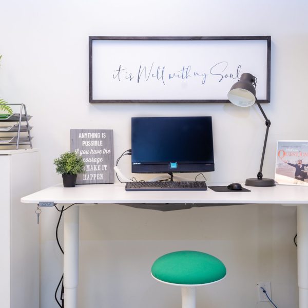 View More: https://amberlrichardsphotography.pass.us/bhgrevbofficegallery