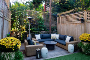 How to Create Cozy Outdoor Living Spaces in Any Home